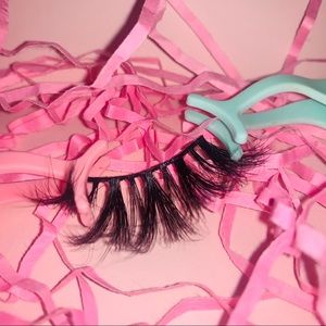 Blinx and Bubbles Lashes